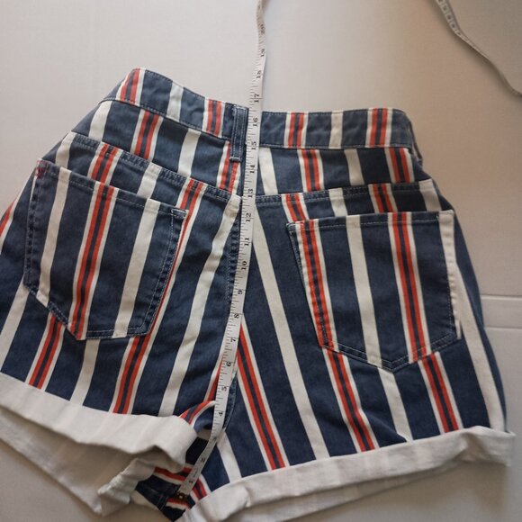 BDG Urban Outfitters Striped Mom Buttonup Denim Shorts Red White Blue Womens W32 - Picture 11 of 16